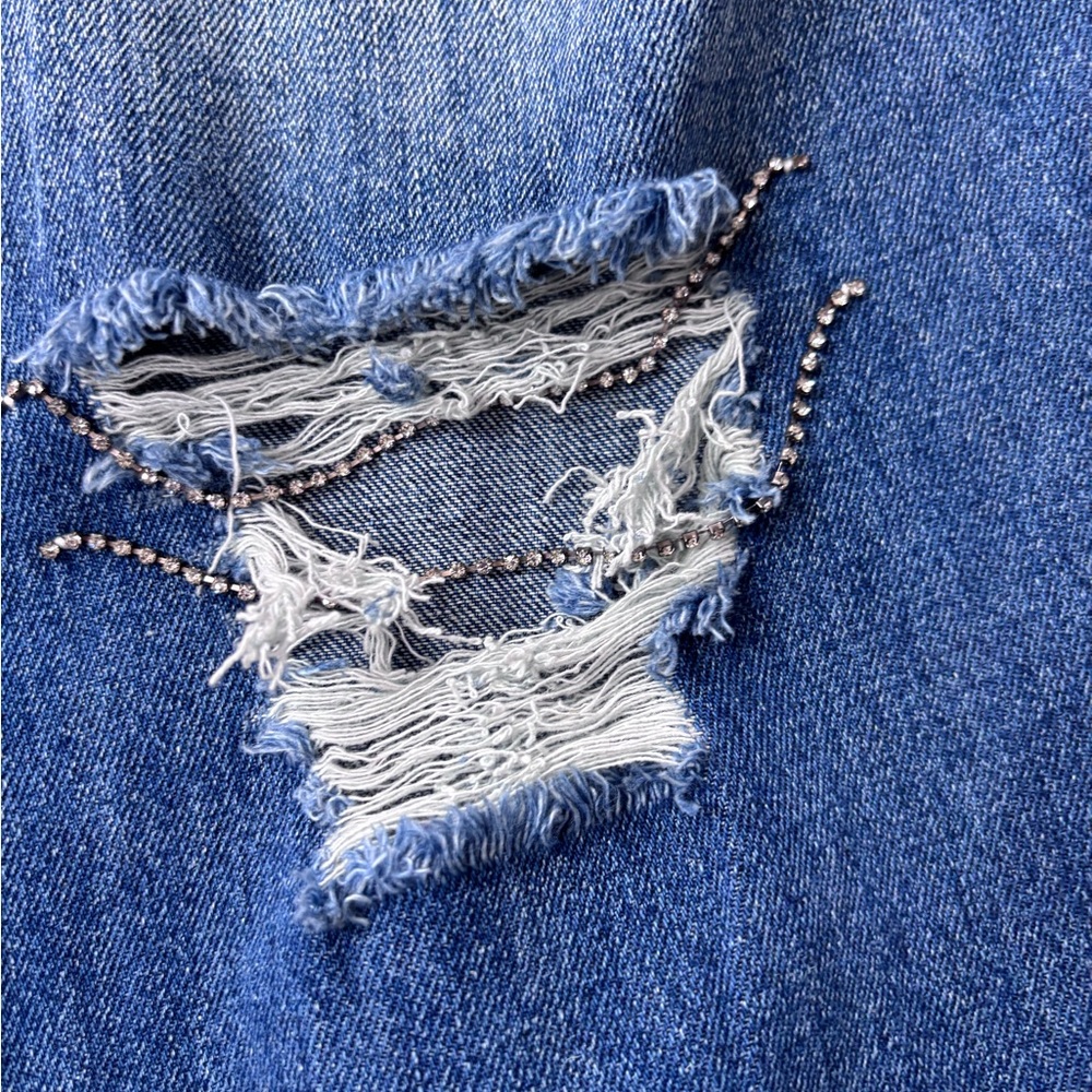 Distressed Blue Wide Leg Jeans - Picture 7 of 8